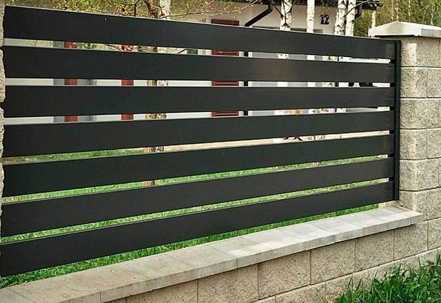 Установка забора ранчо